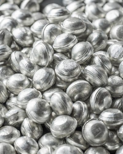 Tin cathodes and spheres for industrial galvanics